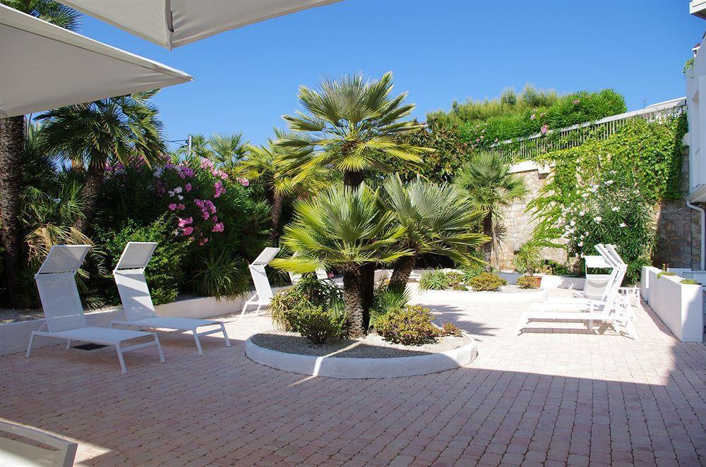 Hotel Josse Antibes Kültér fotó